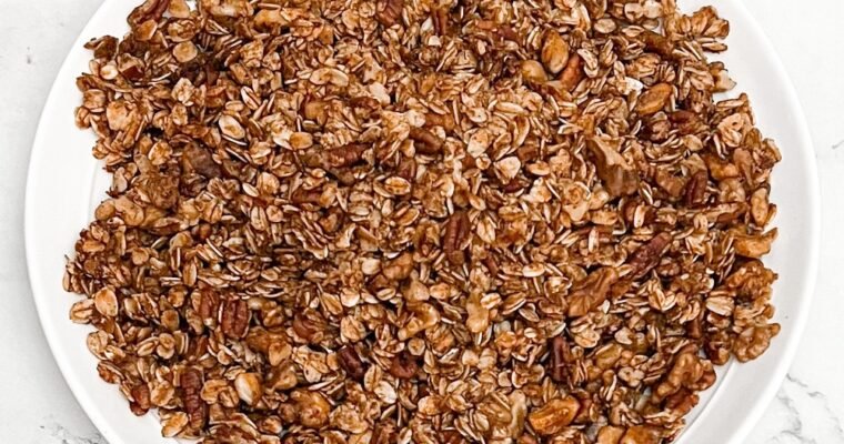 Banana Bread Granola