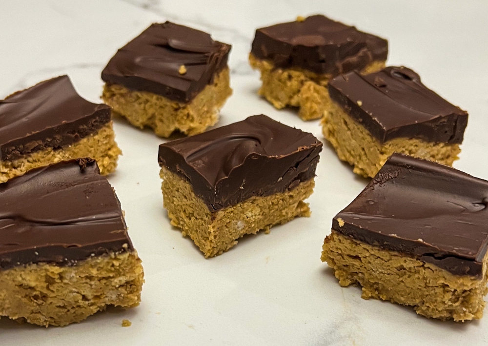 Homemade Reese's Peanut Butter Bars