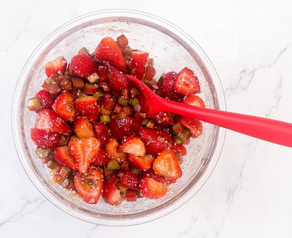 strawberries-and-rhubarb