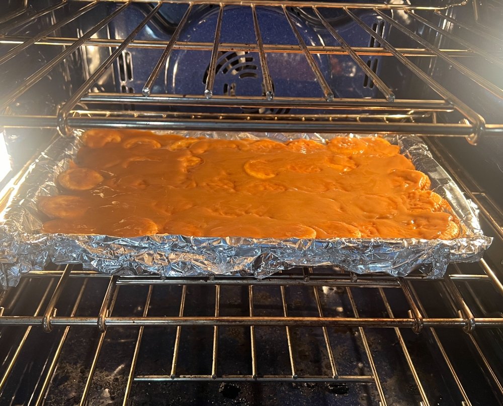 Baking toffee and ritz crackers