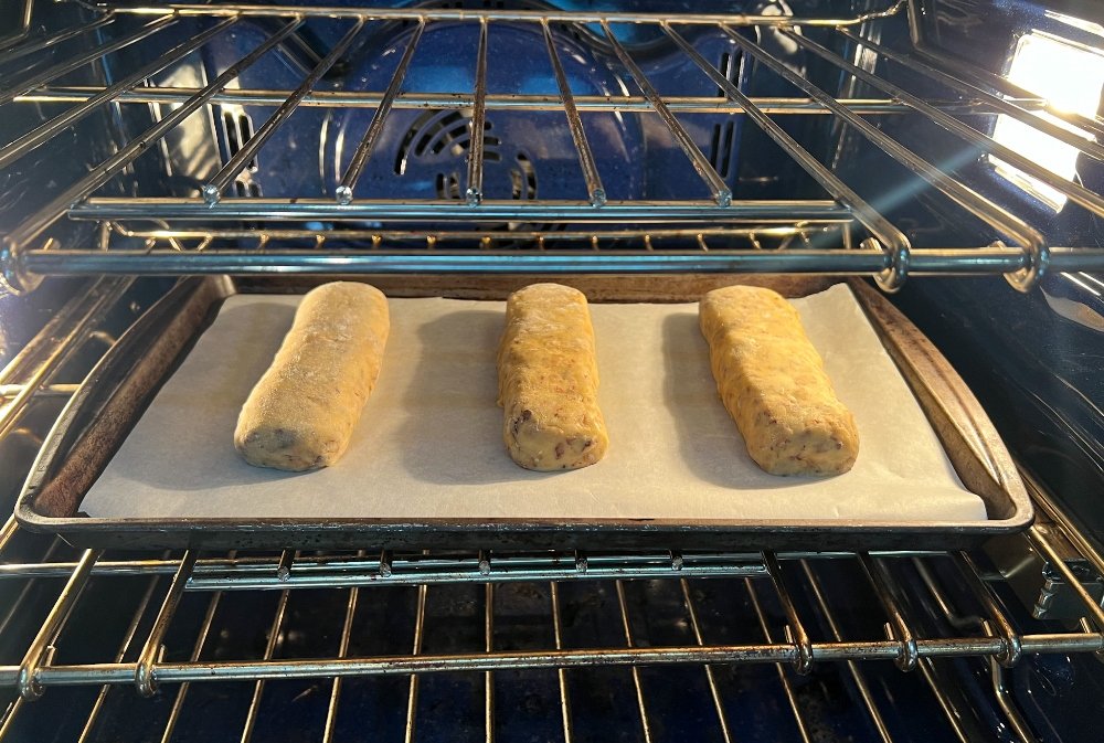 Baking biscotti dough