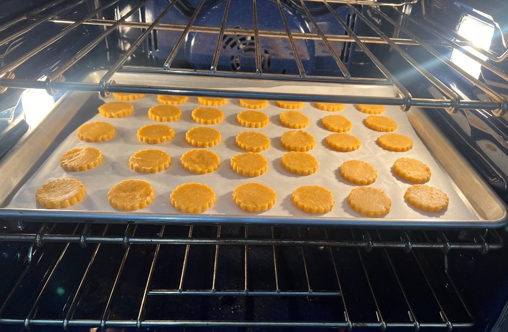 Baking crackers