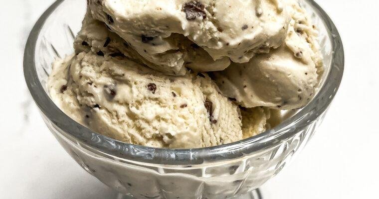 Easy Homemade Chocolate Chip Ice Cream